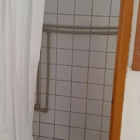 Private Flat In Style House Close To Center, With Private Parking *
